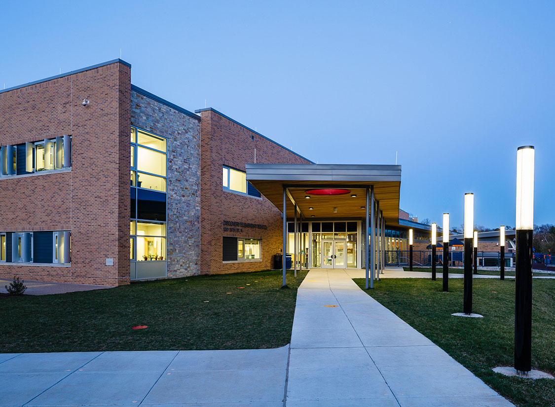 Discovery Elementary Exterior