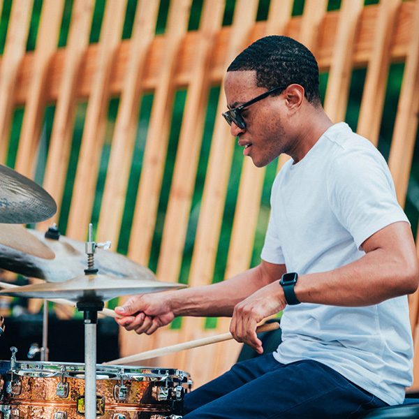 Kelton Norris performer