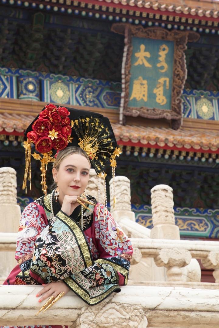 Jennifer Burgin in China