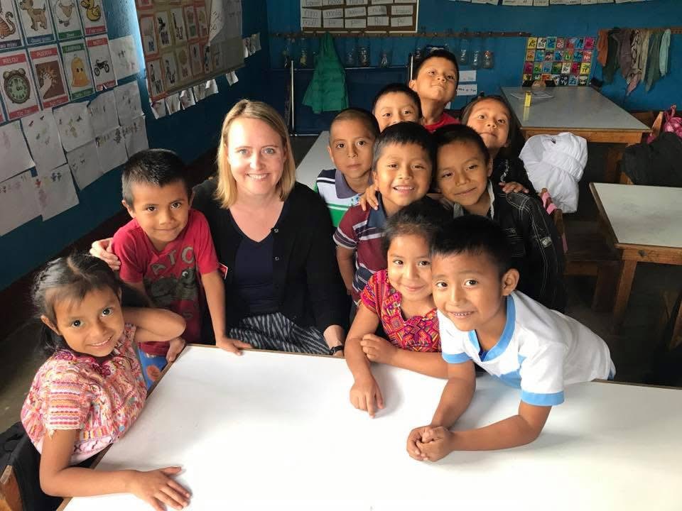 Erin Kowalevicz with students in Guatemala